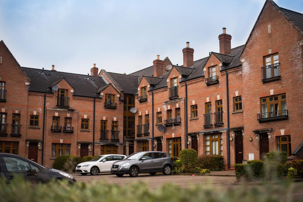 Big Fish Homes - The Cloisters Belfast Bagian luar foto