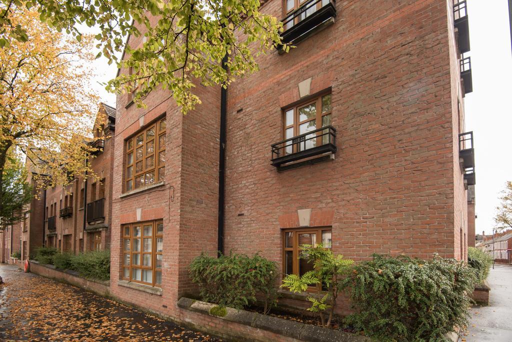 Big Fish Homes - The Cloisters Belfast Bagian luar foto
