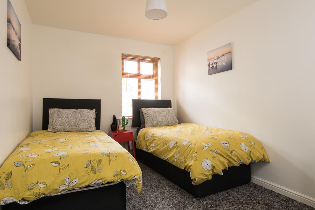 Big Fish Homes - The Cloisters Belfast Bagian luar foto